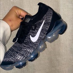 Vapor Max Nike Sneakers